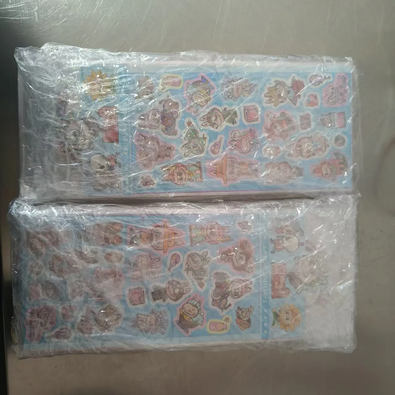 Spoločnosť minulý týždeň odoslala nové vyrezané detské nálepky