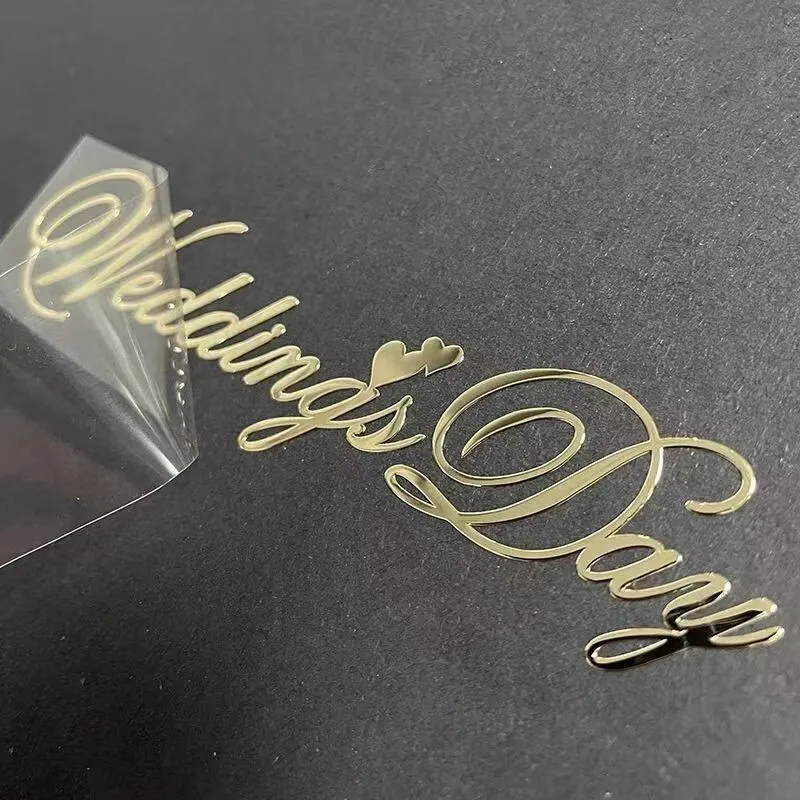 Rozdiel medzi UV a kovovými prenosovými nálepkami