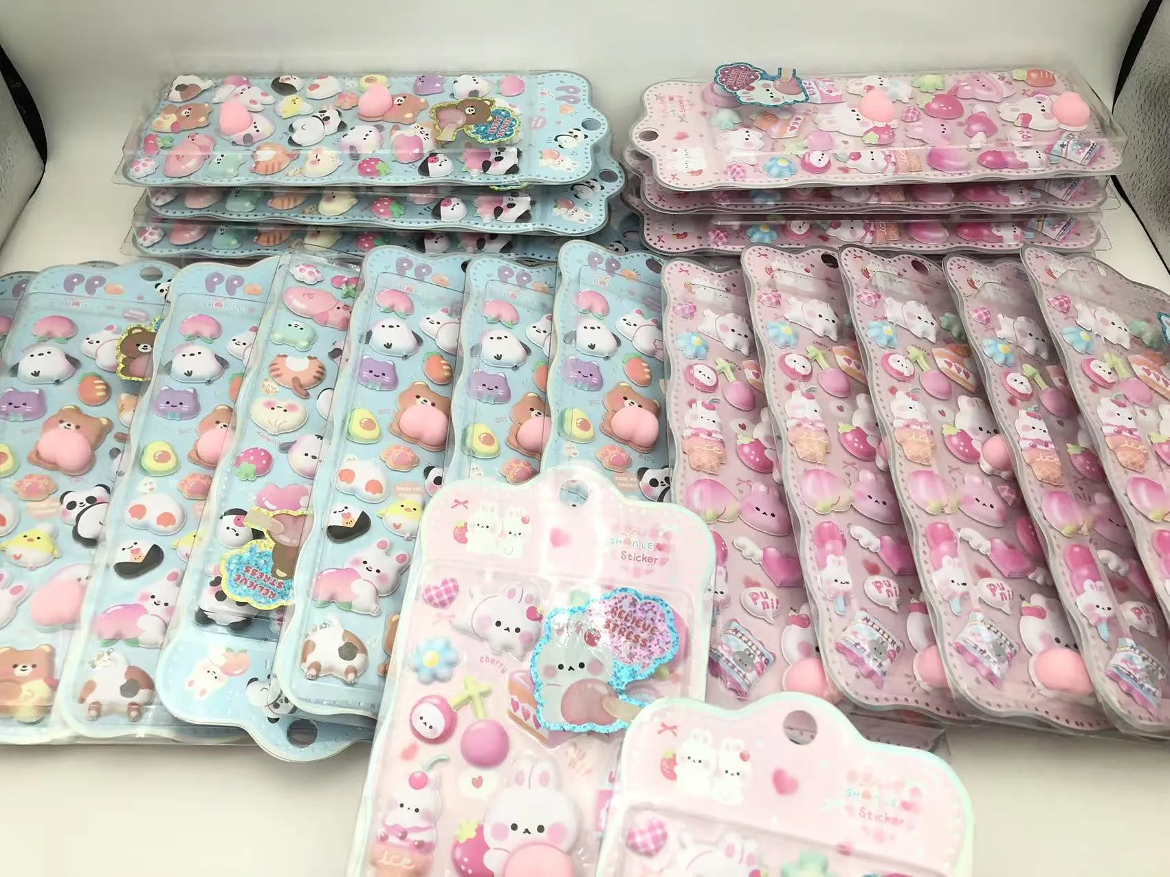 Dnes skvelá správa nálepiek na odbúranie stresu od JOJO Pack!