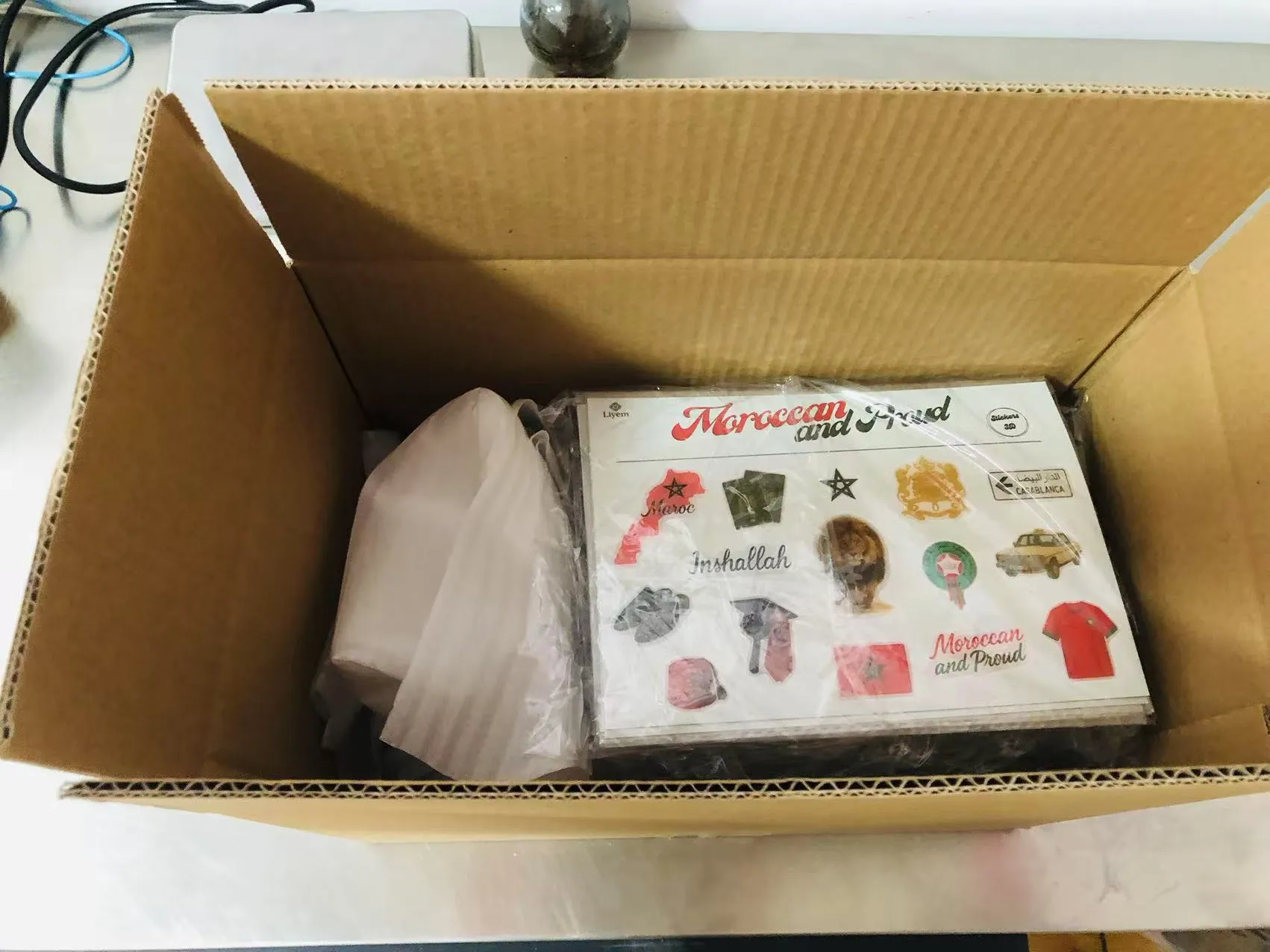 Zákazník si opäť objednal etikety z epoxidovej živice JOJO Pack